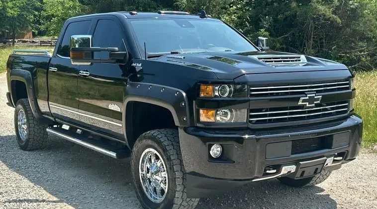 2019 Chevrolet Silverado 3500HD photo 3