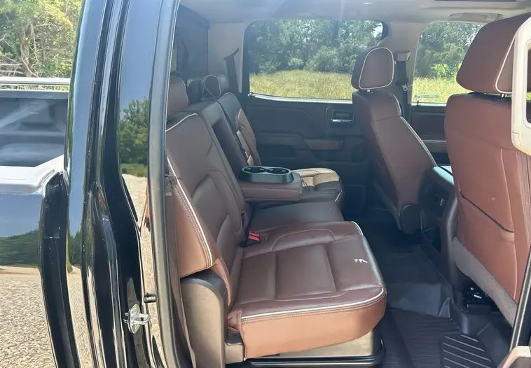 2019 Chevrolet Silverado 3500HD photo 36