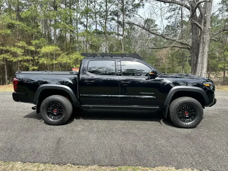 2023 Toyota Tacoma Double Cab TRD Pro 4×4 photo 6