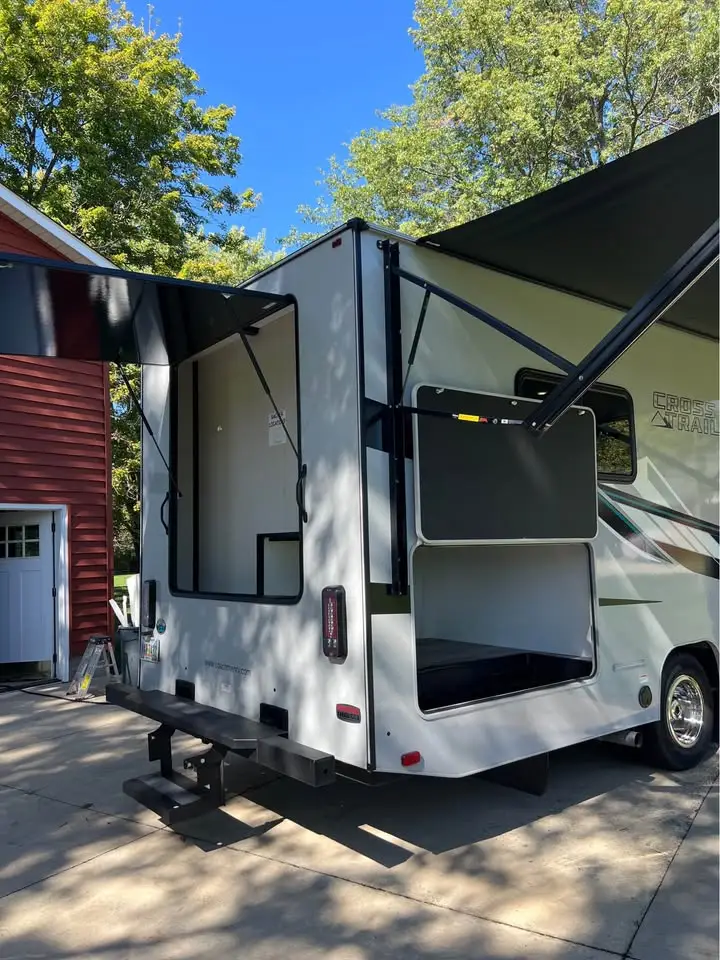 2024 Coachmen Cross Trail 23XG Class C Motorhome photo 20