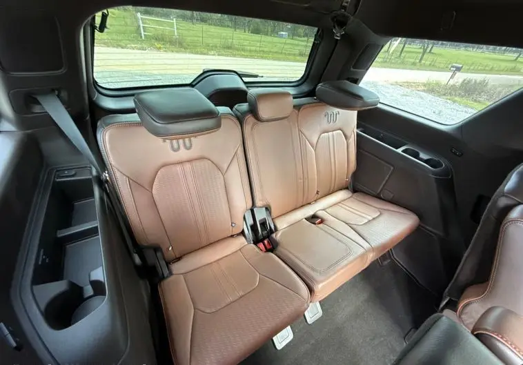 2024 Ford Expedition King Ranch SUV photo 36