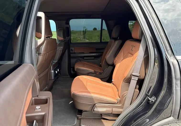 2024 Ford Expedition King Ranch SUV photo 38