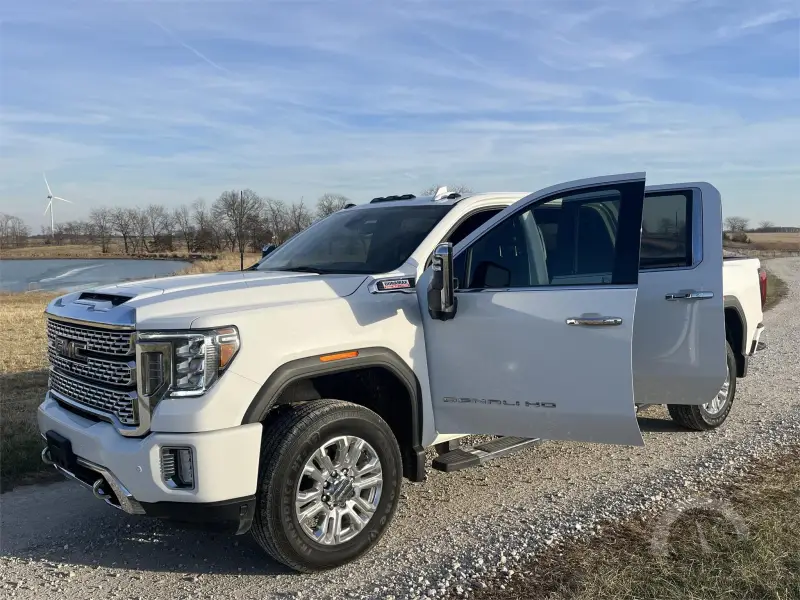 2020 Ford F-150 Lariat photo 16