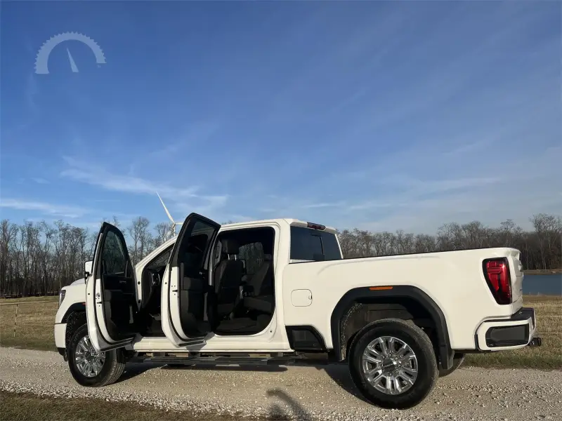 2020 Ford F-150 Lariat photo 17