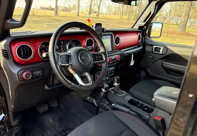 2021 Jeep Wrangler SUV photo 37
