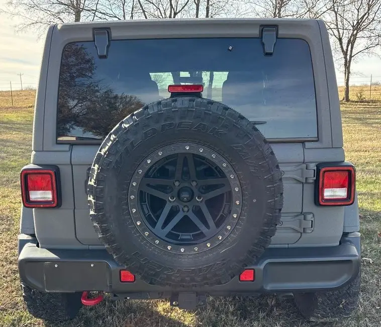 2021 Jeep Wrangler SUV photo 6