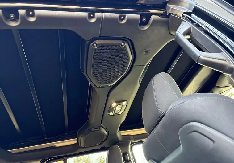 2021 Jeep Wrangler SUV photo 64