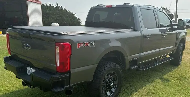 2023 Ford F250 Super Duty XLT photo 5